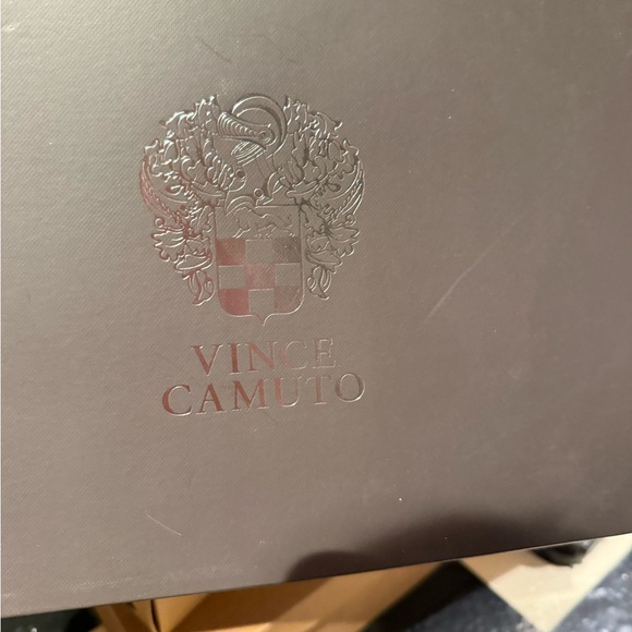 Heels - Picture 3 of 6